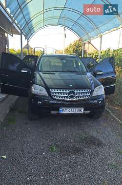 Позашляховик / Кросовер Mercedes-Benz M-Class 2007 в Чорноморську