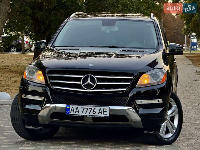 Внедорожник / Кроссовер Mercedes-Benz M-Class 2012 в Одессе