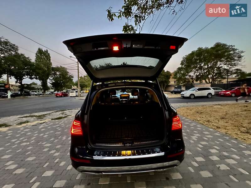 Внедорожник / Кроссовер Mercedes-Benz M-Class 2012 в Одессе