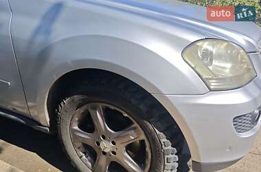 Внедорожник / Кроссовер Mercedes-Benz M-Class 2006 в 