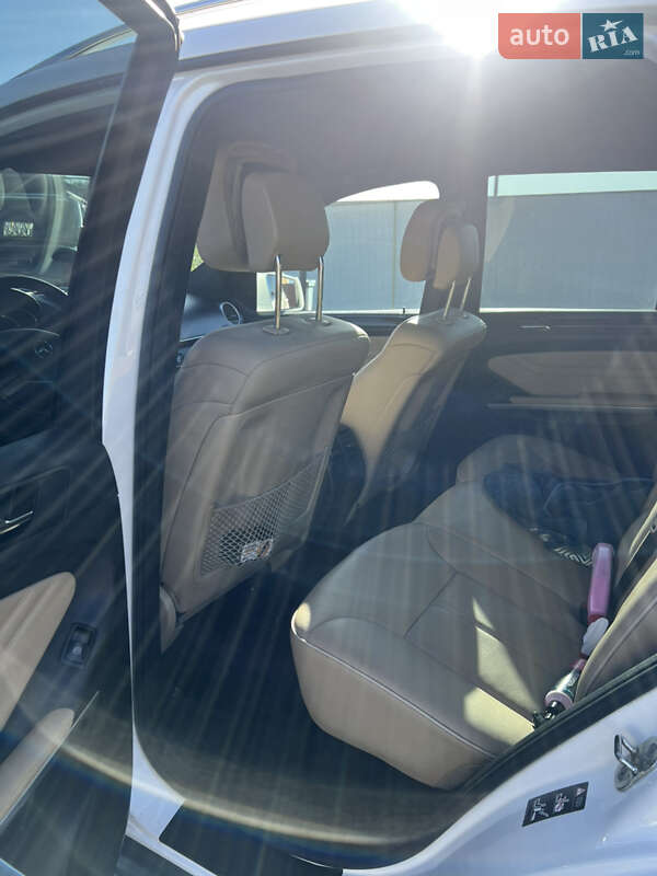 Внедорожник / Кроссовер Mercedes-Benz M-Class 2011 в Гайсине фото 18 Внедорожник / Кроссовер Mercedes-Benz M-Class 2011 в Гайсине
