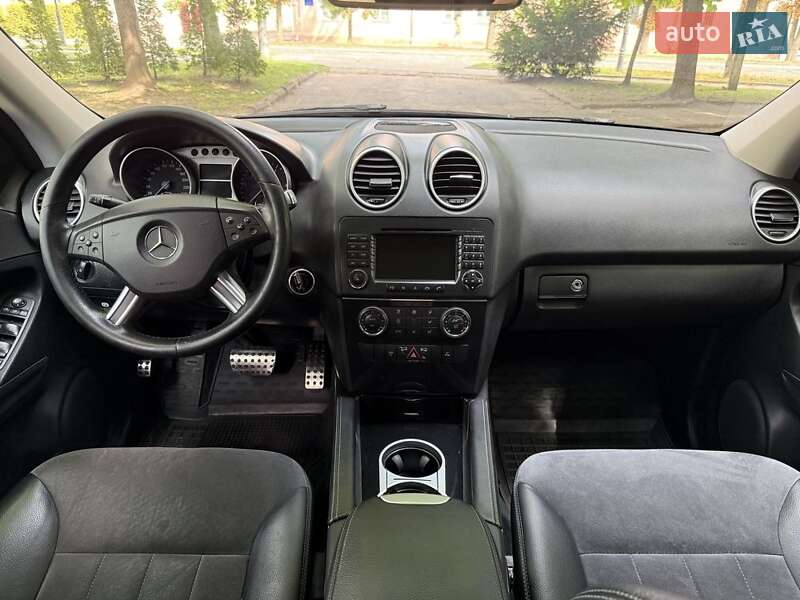 Внедорожник / Кроссовер Mercedes-Benz M-Class 2008 в Коломые