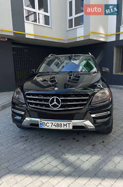 Позашляховик / Кросовер Mercedes-Benz M-Class 2014 в Шептицькому