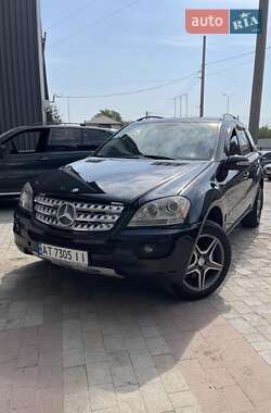 Внедорожник / Кроссовер Mercedes-Benz M-Class 2007 в Ивано-Франковске