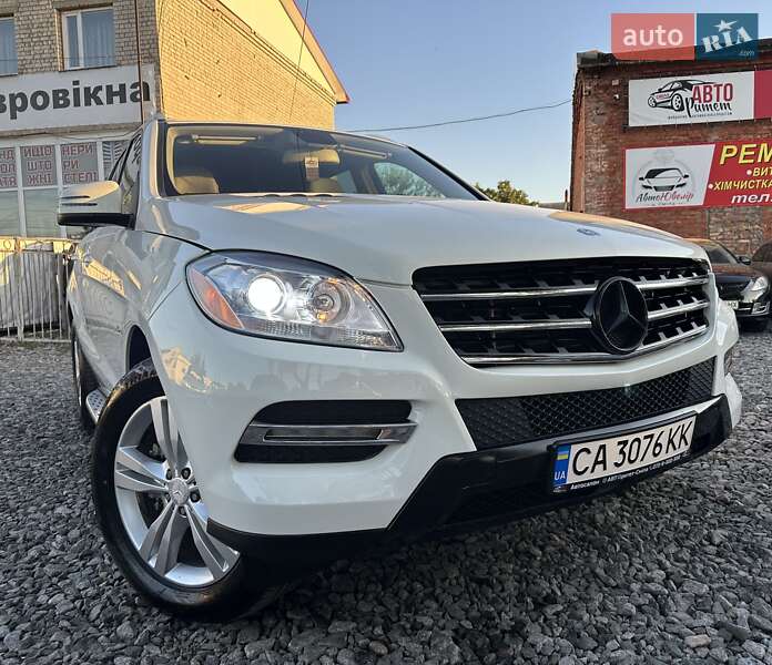 Mercedes-Benz M-Class 2011
