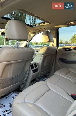 Внедорожник / Кроссовер Mercedes-Benz M-Class 2011 в 