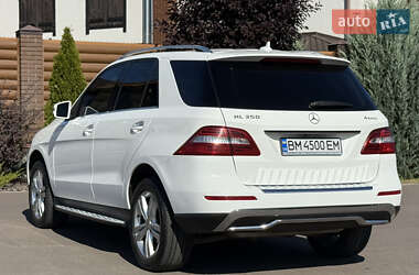 Внедорожник / Кроссовер Mercedes-Benz M-Class 2014 в 