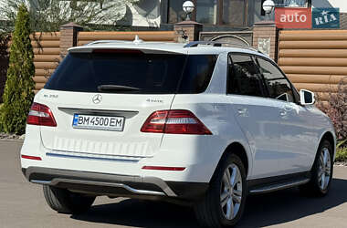 Внедорожник / Кроссовер Mercedes-Benz M-Class 2014 в 