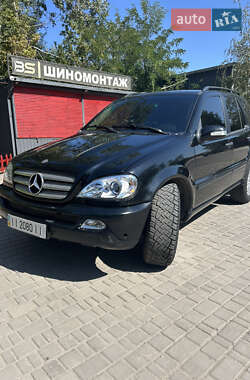 Внедорожник / Кроссовер Mercedes-Benz M-Class 2005 в 