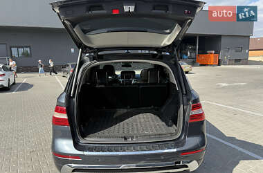 Позашляховик / Кросовер Mercedes-Benz M-Class 2012 в  фото 30 Позашляховик / Кросовер Mercedes-Benz M-Class 2012 в