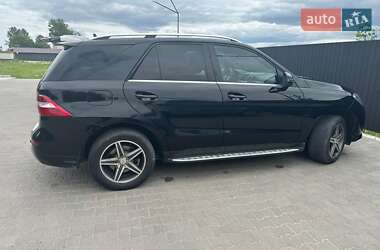 Внедорожник / Кроссовер Mercedes-Benz M-Class 2013 в 