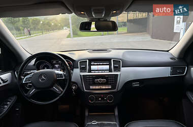 Внедорожник / Кроссовер Mercedes-Benz M-Class 2012 в 