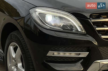 Внедорожник / Кроссовер Mercedes-Benz M-Class 2012 в Сваляве