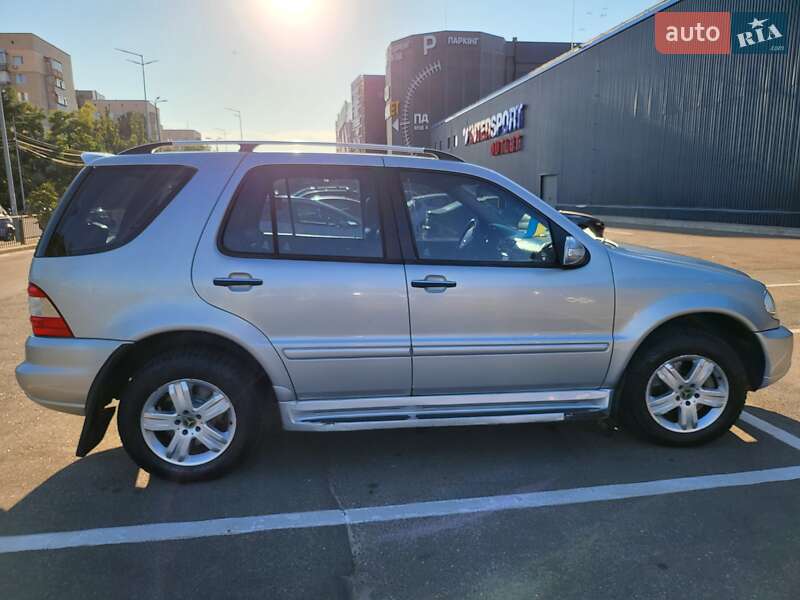 Позашляховик / Кросовер Mercedes-Benz M-Class 2004 в Києві