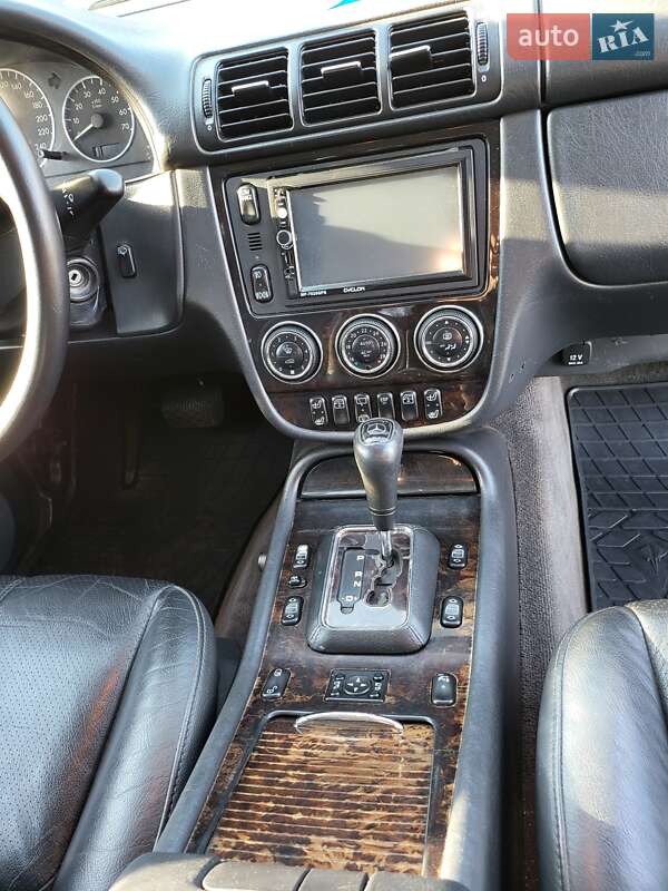 Позашляховик / Кросовер Mercedes-Benz M-Class 2004 в Києві
