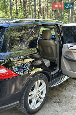 Позашляховик / Кросовер Mercedes-Benz M-Class 2012 в 