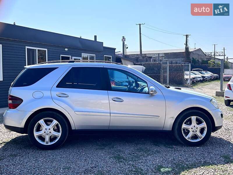 Позашляховик / Кросовер Mercedes-Benz M-Class 2006 в Одесі фото 4 Позашляховик / Кросовер Mercedes-Benz M-Class 2006 в Одесі