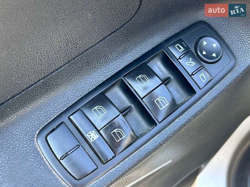 Позашляховик / Кросовер Mercedes-Benz M-Class 2006 в Одесі фото 12 Позашляховик / Кросовер Mercedes-Benz M-Class 2006 в Одесі