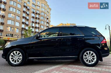 Позашляховик / Кросовер Mercedes-Benz M-Class 2013 в 