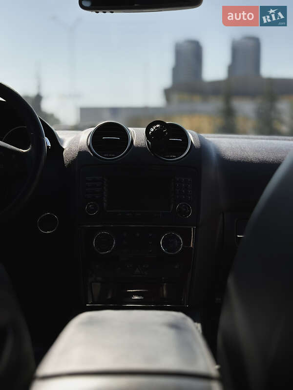 Внедорожник / Кроссовер Mercedes-Benz M-Class 2008 в Киеве