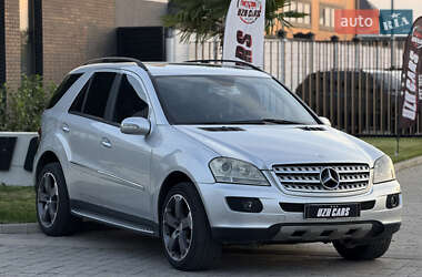 Внедорожник / Кроссовер Mercedes-Benz M-Class 2006 в 
