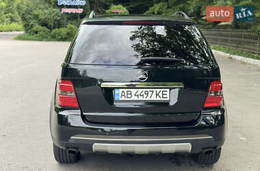 Позашляховик / Кросовер Mercedes-Benz M-Class 2005 в 