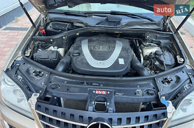 Внедорожник / Кроссовер Mercedes-Benz M-Class 2007 в 