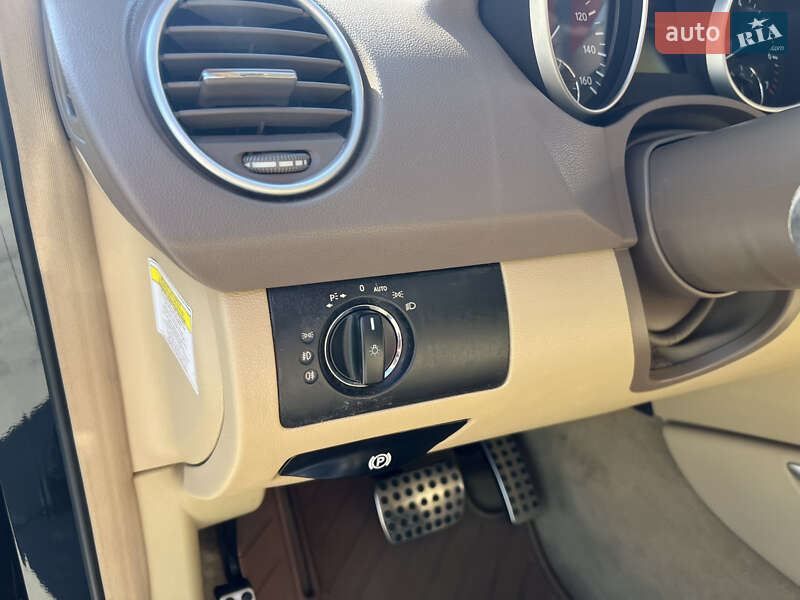 Внедорожник / Кроссовер Mercedes-Benz M-Class 2008 в Киеве