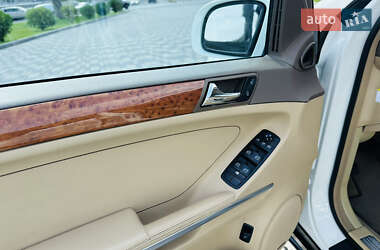Позашляховик / Кросовер Mercedes-Benz M-Class 2008 в 