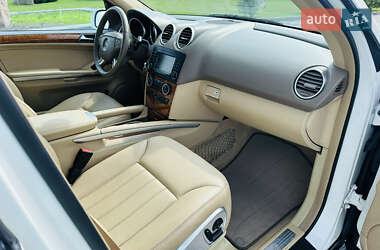 Позашляховик / Кросовер Mercedes-Benz M-Class 2008 в 