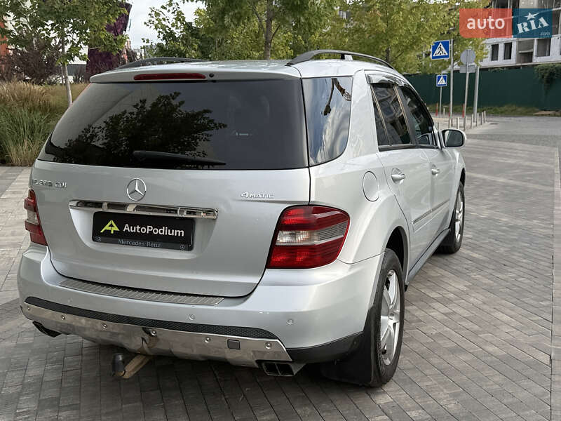 Внедорожник / Кроссовер Mercedes-Benz M-Class 2008 в Киеве