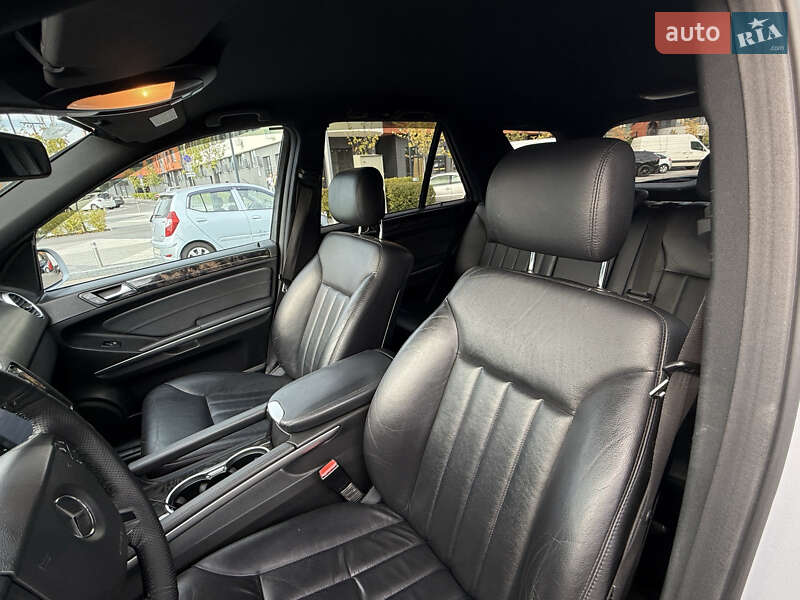 Внедорожник / Кроссовер Mercedes-Benz M-Class 2008 в Киеве