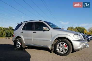 Внедорожник / Кроссовер Mercedes-Benz M-Class 2003 в 