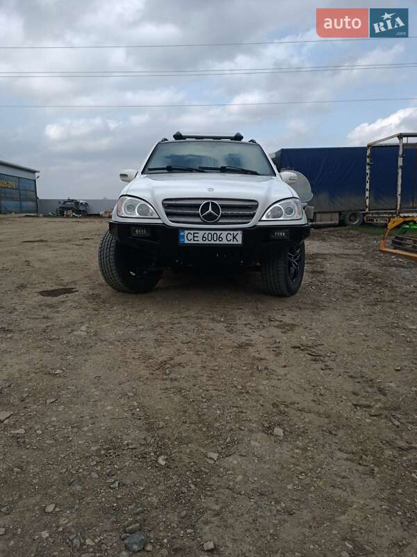 Позашляховик / Кросовер Mercedes-Benz M-Class 2002 в Чернівцях