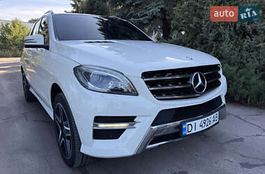 Позашляховик / Кросовер Mercedes-Benz M-Class 2012 в 