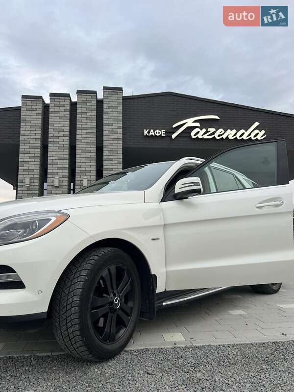 Внедорожник / Кроссовер Mercedes-Benz M-Class 2012 в Рокитном фото 8 Внедорожник / Кроссовер Mercedes-Benz M-Class 2012 в Рокитном