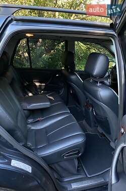 Позашляховик / Кросовер Mercedes-Benz M-Class 2003 в 