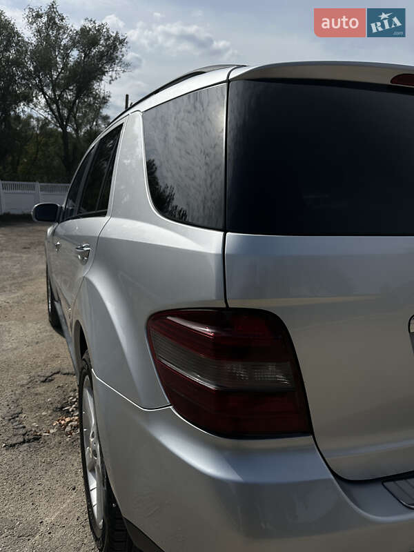 Внедорожник / Кроссовер Mercedes-Benz M-Class 2008 в Могилев-Подольске фото 9 Внедорожник / Кроссовер Mercedes-Benz M-Class 2008 в Могилев-Подольске
