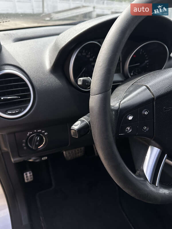 Внедорожник / Кроссовер Mercedes-Benz M-Class 2008 в Могилев-Подольске фото 21 Внедорожник / Кроссовер Mercedes-Benz M-Class 2008 в Могилев-Подольске