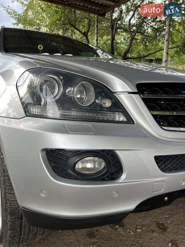 Внедорожник / Кроссовер Mercedes-Benz M-Class 2008 в Могилев-Подольске фото 42 Внедорожник / Кроссовер Mercedes-Benz M-Class 2008 в Могилев-Подольске