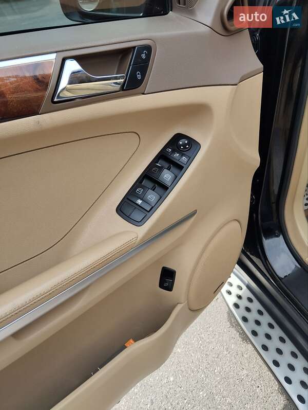 Внедорожник / Кроссовер Mercedes-Benz M-Class 2007 в Тернополе