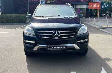 Внедорожник / Кроссовер Mercedes-Benz M-Class 2014 в 