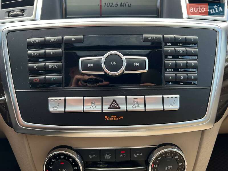 Внедорожник / Кроссовер Mercedes-Benz M-Class 2014 в Киеве