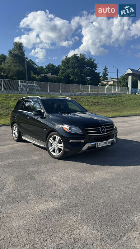 Позашляховик / Кросовер Mercedes-Benz M-Class 2011 в Обухові фото Позашляховик / Кросовер Mercedes-Benz M-Class 2011 в Обухові