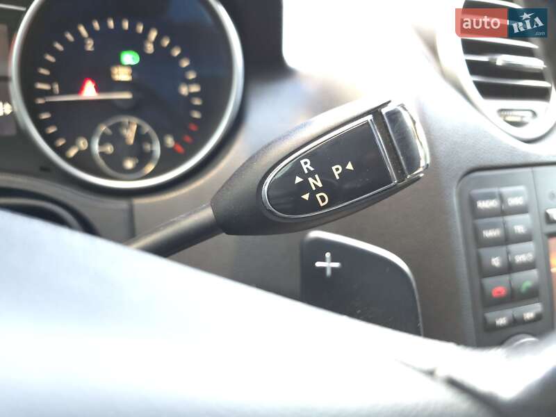 Позашляховик / Кросовер Mercedes-Benz M-Class 2010 в Первомайську