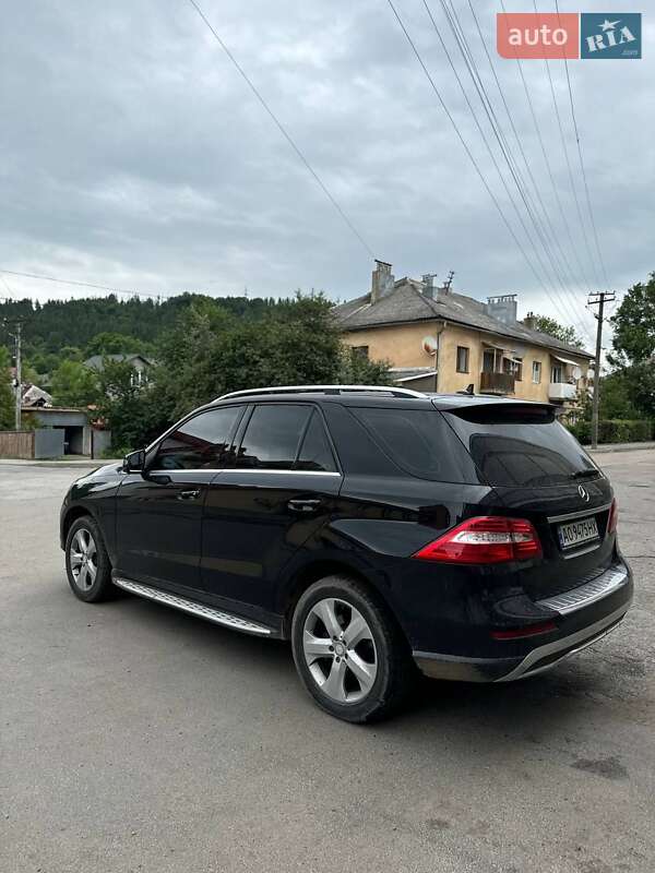 Позашляховик / Кросовер Mercedes-Benz M-Class 2012 в Ужгороді