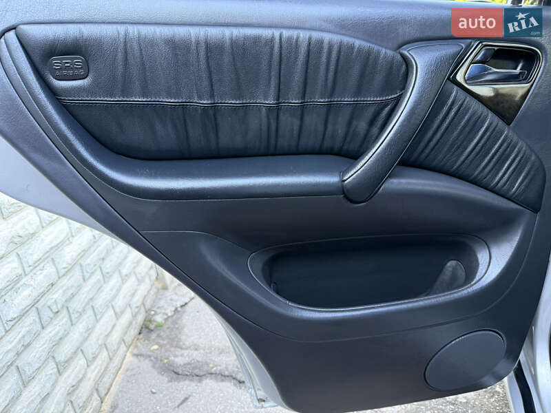 Внедорожник / Кроссовер Mercedes-Benz M-Class 2004 в Харькове фото 25 Внедорожник / Кроссовер Mercedes-Benz M-Class 2004 в Харькове