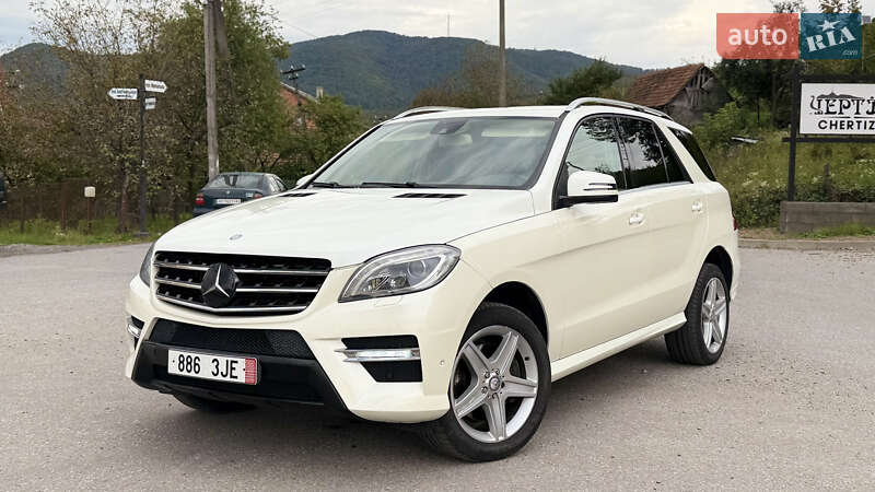 Внедорожник / Кроссовер Mercedes-Benz M-Class 2012 в Хусте