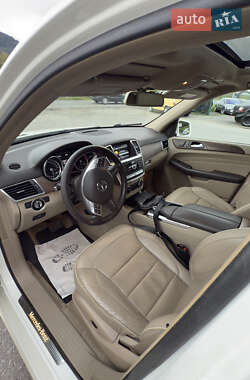Позашляховик / Кросовер Mercedes-Benz M-Class 2012 в 