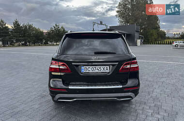 Внедорожник / Кроссовер Mercedes-Benz M-Class 2012 в 
